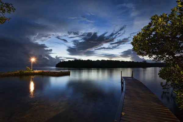 Steg Morgengrauen Uepi Island New Britain Salomon Islands — Stockfoto