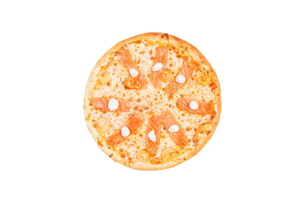 Deliziosa pizza con salmone e formaggio Philadelphia isolato su uno sfondo bianco. Vista dall'alto — Foto Stock