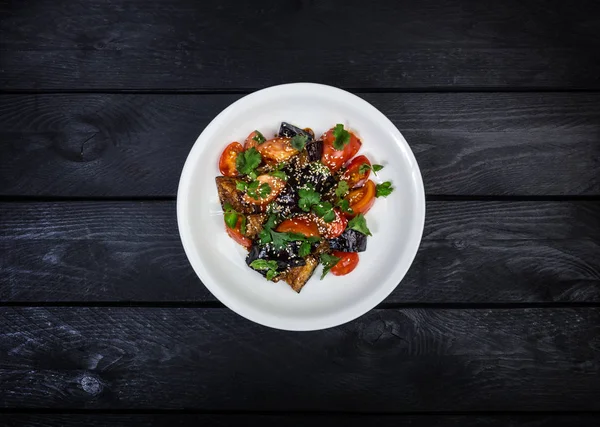 Asya soyunma domatesli Patlıcan salatası.