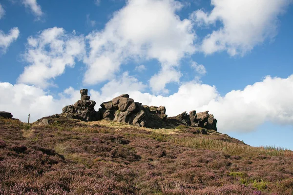 Ramshaw rocks in the Staffordshire moorlands on a sunny day — Stock Photo, Image