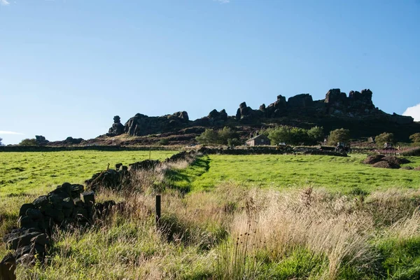 Ramshaw rocks in the Staffordshire moorlands on a sunny day — Stock Photo, Image