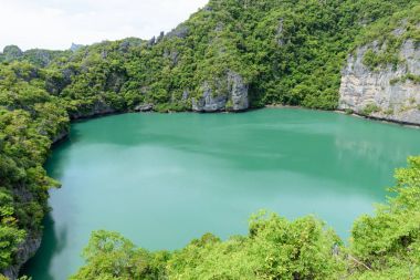 Manzara kuş gözü görünümü, Angthong ulusal deniz parkı, Ko sam