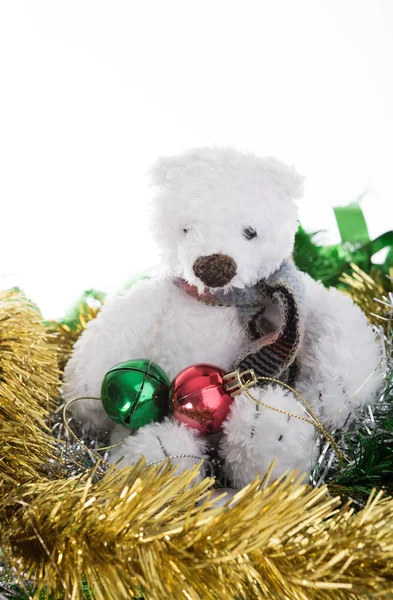 Niedźwiedź zabawka ładny i ozdoba złote ozdoby świąteczne — Zdjęcie stockowe