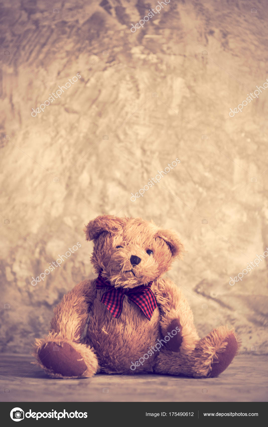 polystyrene sitting teddy bear