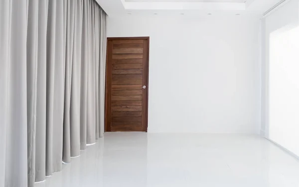 Bianco moderno soggiorno vuoto decorazione d'interni con bianco e — Foto Stock