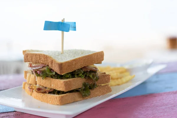 Queso Jamón Sandwich Sobre Fondo Mesa Madera Vintage —  Fotos de Stock