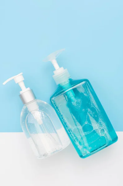 Botellas Blancas Azules Desinfectante Jabón Líquido Para Higiene Las Manos — Foto de Stock