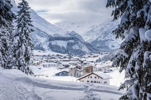 Vue de Lech, Autriche — Photo