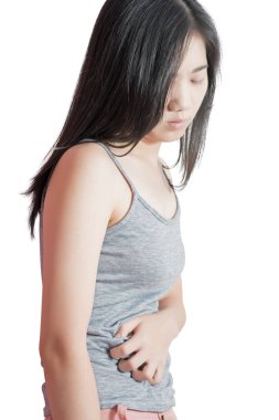 Beyaz arka plan üzerinde izole bir kadın mide ağrısı. Beyaz arka plan üzerinde kırpma yolu.