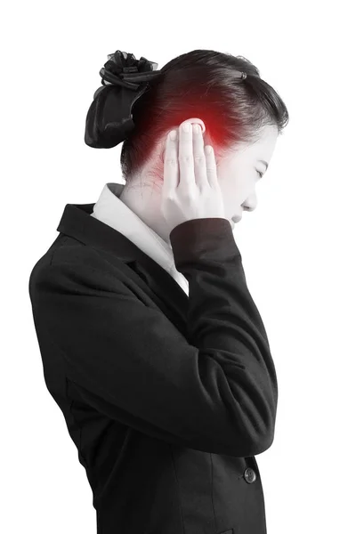 Sintoma de dor de ouvido em uma mulher de negócios isolada em fundo branco. Caminho de recorte no fundo branco . — Fotografia de Stock