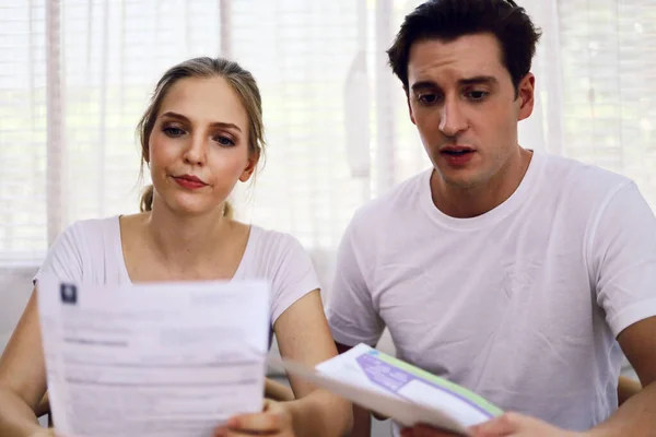 Portrait Young Couple Feeling Worried Cost Bad Economy Home — Stock Photo, Image