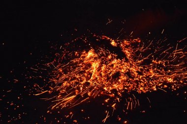 Yangın duman güzel alev ahşap ile ateş