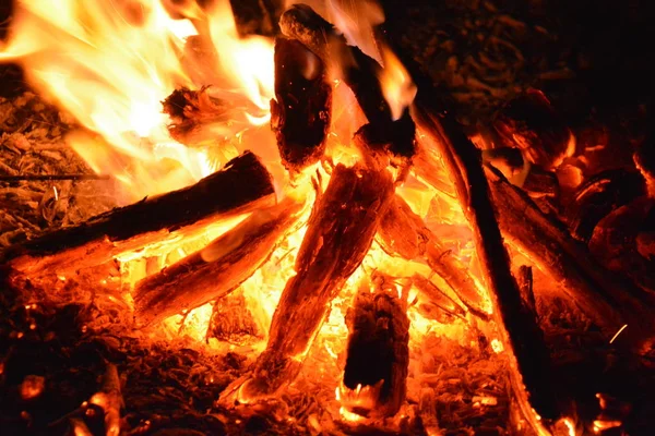 Fogo Com Fumaça Fogo Bela Madeira Chama — Fotografia de Stock