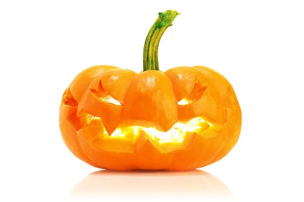 Gloeiende Halloween jack o ' lantern — Stockfoto