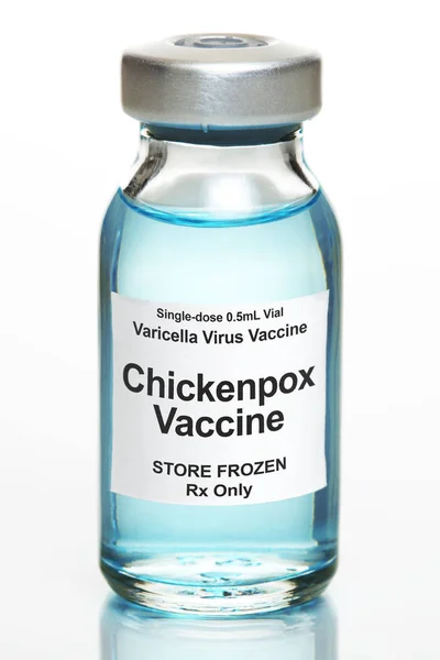 수두 백신을 가진 작은 약 유리병 — 스톡 사진