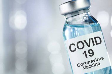 Coronavirus için aşı şişesi ile sağlık tedavisi kavramı, Covid 19 virüsü