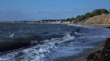 Şafağın güzelliği ve gün batımının romantizmi, rahatlama ve meditasyon videosu.