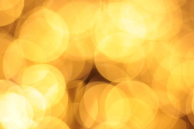 Sıcak gölgenin odaksız ışıkları, şenlikli arka plan. Odaksız Noel çelengi.