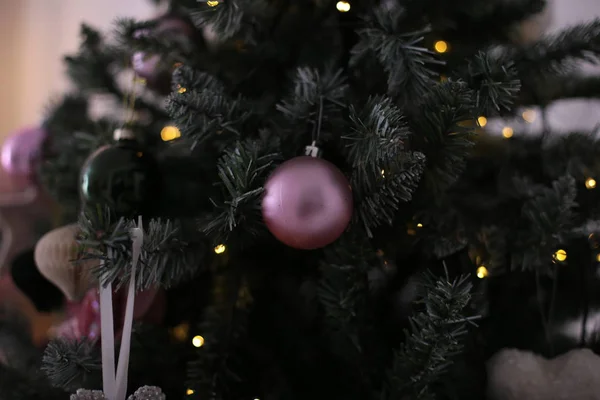 Christmas Decoration Shiny Toy Decorates New Year Tree — Stock Photo, Image