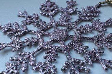 Dekoratif Noel ağacı oyuncağı makro fotoğraf parlıyor