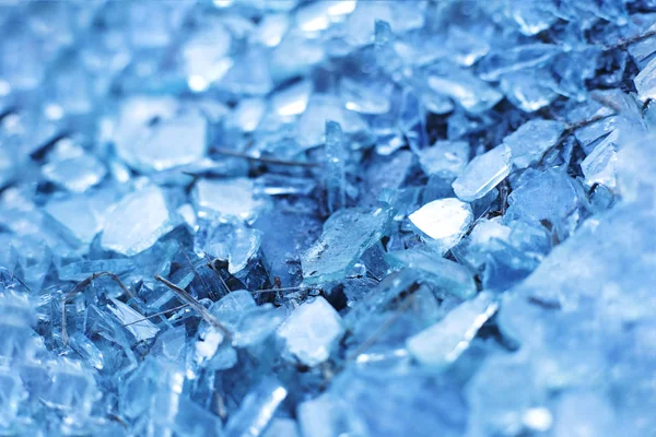 Pequenos Fragmentos Vidro Azul Fundo Peças Macrogelo — Fotografia de Stock