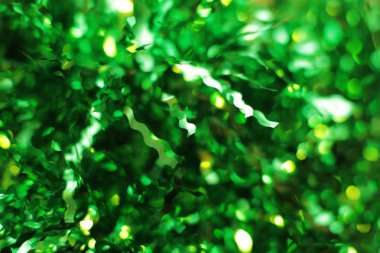 Noel arkaplanı pırıl pırıl bir çelenk, yeni yılın parlak dekorları