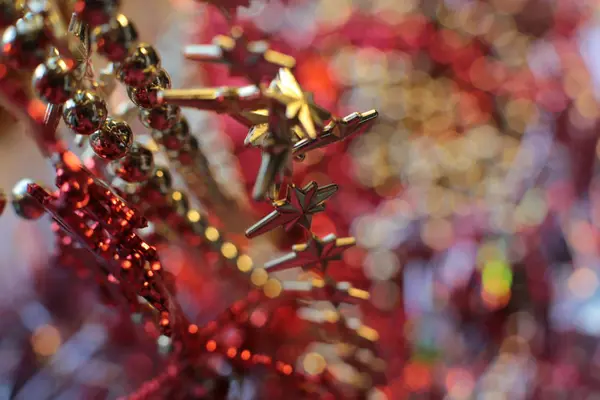 Silvester Glänzende Flackernde Perlen Weihnachten Lebendige Dekordetails Makro Foto Bokeh — Stockfoto