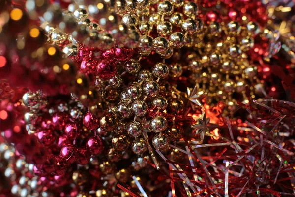 Shining Christmas Shiny Toy Bright Beads Decorate New Year Spruce — Stockfoto