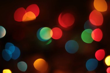 Çok renkli Garland Bokeh Noel arkaplanı