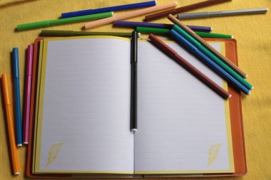 notlar için not defteri sözcükler için boş alan