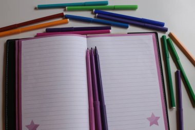 notlar için not defteri sözcükler için boş alan