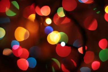 Odak dışında çok renkli zarif çelenk Bokeh Noel makro arkaplanı