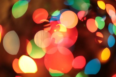 Odak dışında çok renkli zarif çelenk Bokeh Noel makro arkaplanı