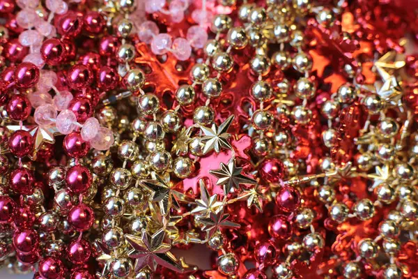 Shiny Bright Ball Garland Beads Decorating Christmas Tree Festive Shiny — Stock Photo, Image