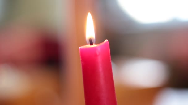 Llama Vídeo Vela Roja Quema Fuego Fondo — Vídeos de Stock