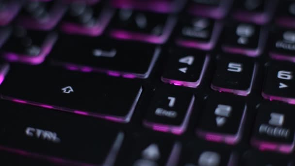 Fundo Macro Multicolor Brilhante Cintilação Botão Vídeo Preto Laptop Teclado — Vídeo de Stock