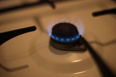 round burning gas burner, kitchen stove fire for cooking