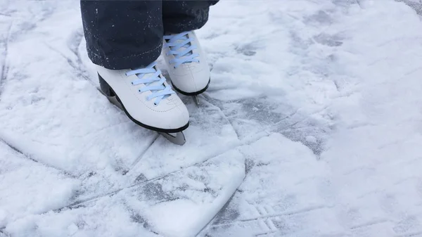 Wintersport Hintergrund Schlittschuhe Und Eis — Stockfoto