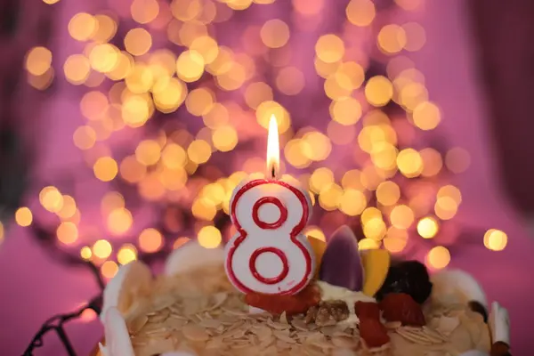 Burning Candle Cake Festive Bright Pink Background Birthday Macro Photo — Stock Photo, Image