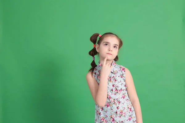 Sorrindo Menina Bonita Jovem Oito Anos Idade Excelente Humor Com — Fotografia de Stock