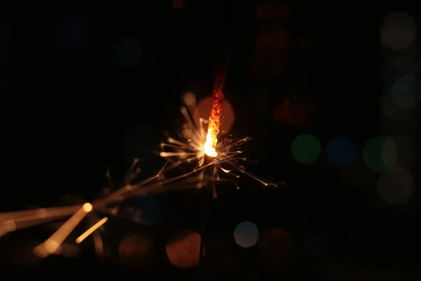 Festivo Sparkler Molte Scintille Macro Foto Bokeh Sfondo Natale Capodanno — Foto Stock