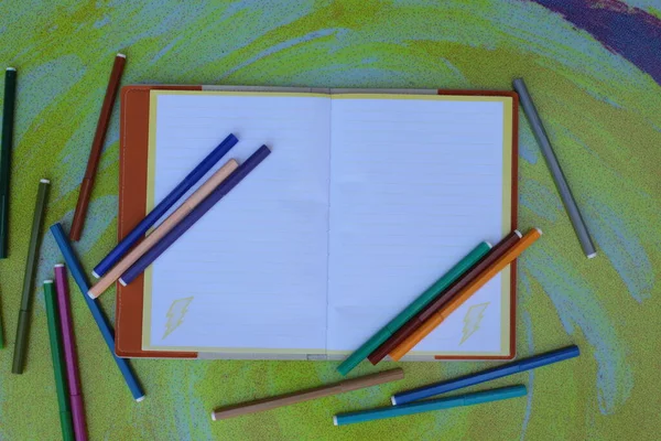 Notebook Voor Notities Vrije Ruimte Achtergrond Notebook Voor Notities Viltstiften — Stockfoto