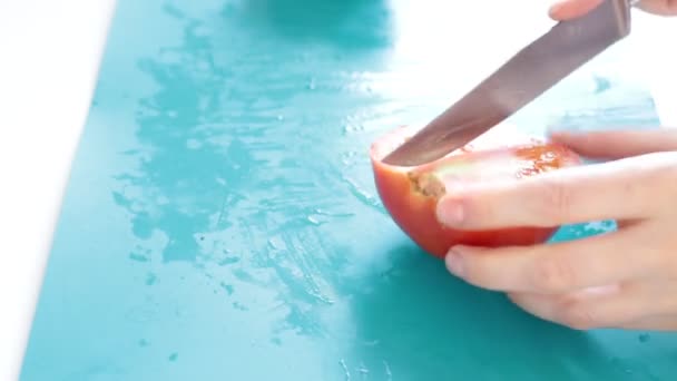 Cuire Une Délicieuse Salade Légumes Couper Des Aliments Frais Juteux — Video