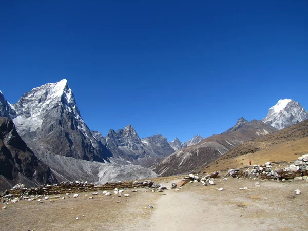 Reise in das bergige Land Nepal — Stockfoto