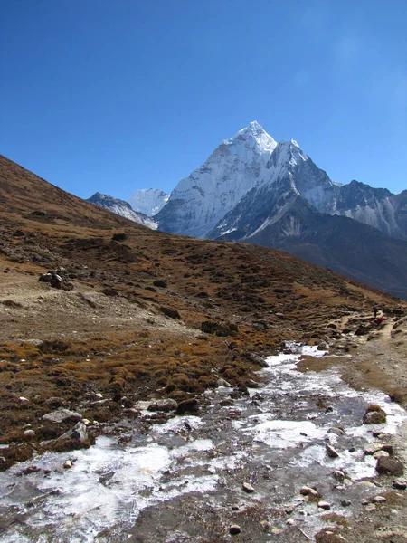Podróż do kraju górzysta, Nepal — Zdjęcie stockowe