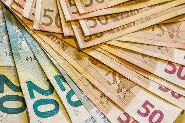 Euro banknot para yanı sıra, iş, bankacılık, medya, sunumlar vb gibi gösteren konulara için kullanılmak üzere büyük seçenek sunan bir bileşimi ile ilgili bloglar veya makale özellikleri