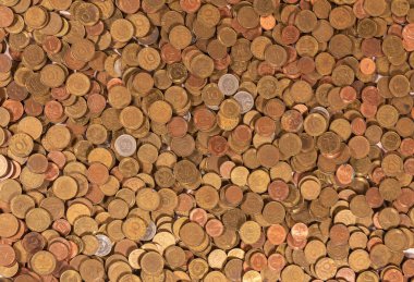 Binlerce altın, gümüş ve bakır sikke