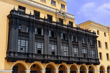 Colonial oyma ahşap balkon plaza de armas Lima, Peru