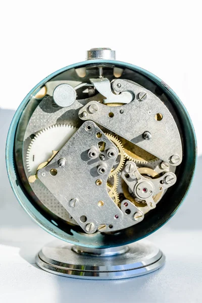 Mechanizm Starego Mechanicznego Zegara Biurkowego — Zdjęcie stockowe