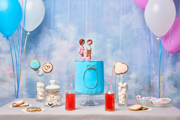 Festa Aniversário Engraçada Das Crianças Quarto Decorado Com Balões Feliz — Fotografia de Stock